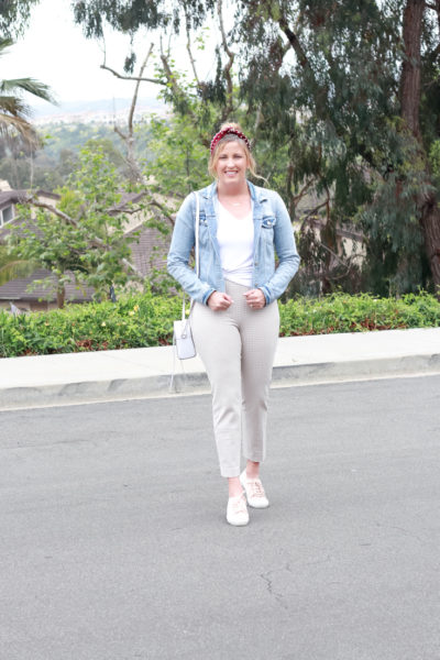 Comfortable Plaid Pants featured by popular US Style Blogger, The Fashionista Momma; woman wearing plaid pants and denim jacket.