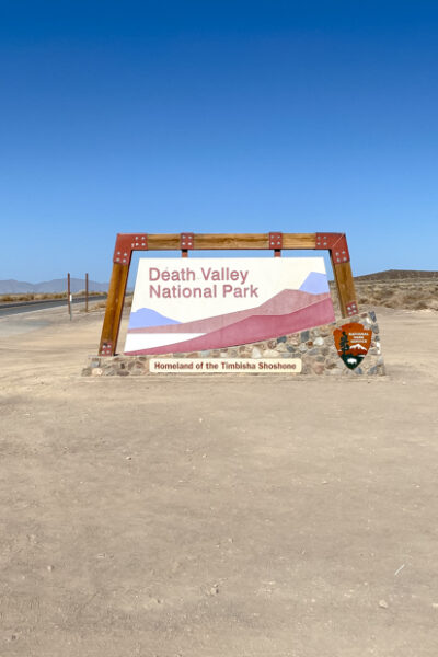 Popular US Travel Blogger, Style And Wanderlust, shares 5 Must See Places In Death Valley National Park.