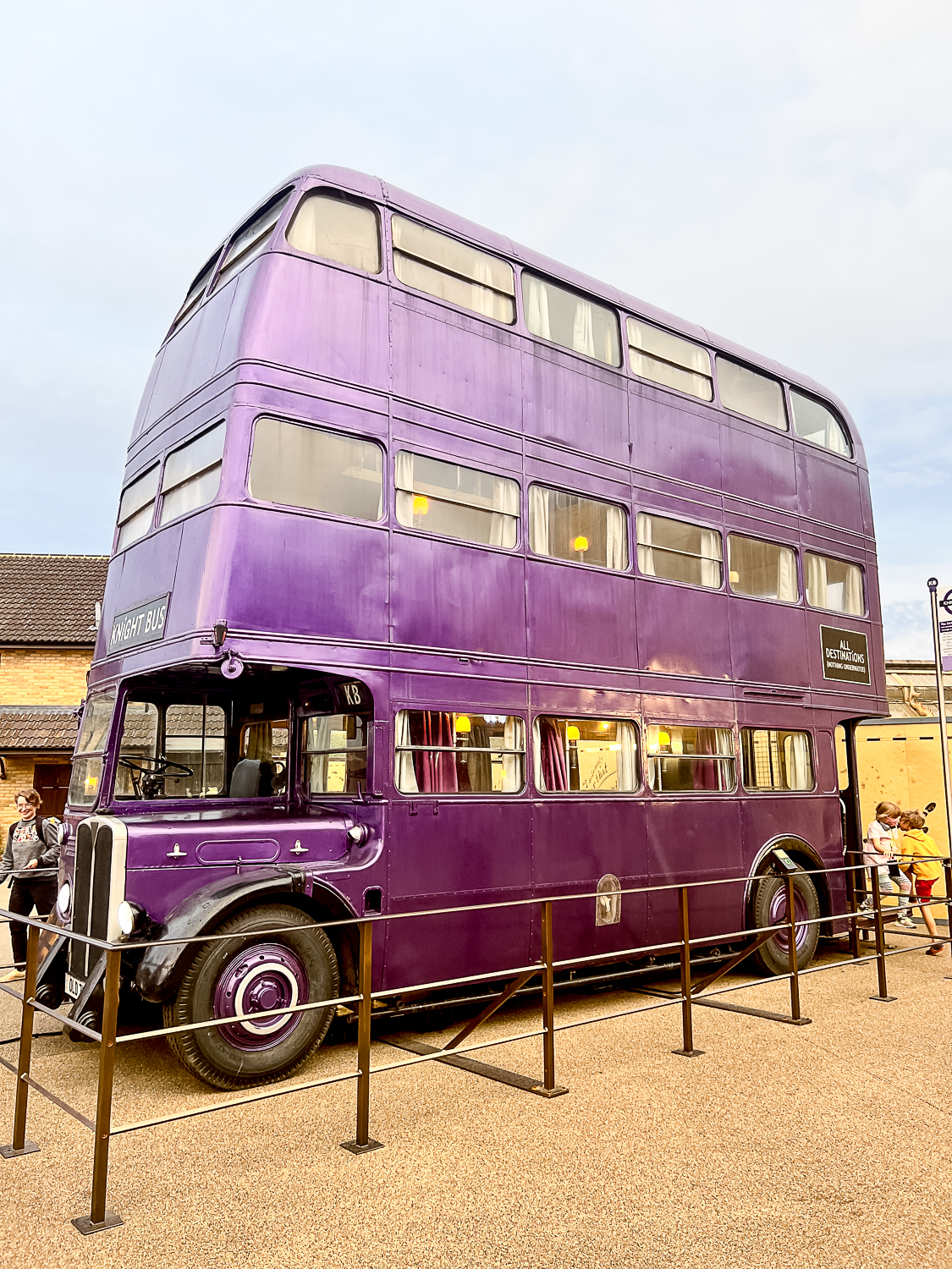 Pacific Globetrotters, budget family travel blog, shares 4 day itinerary in London with kids. Warner Brothers Studio Tour